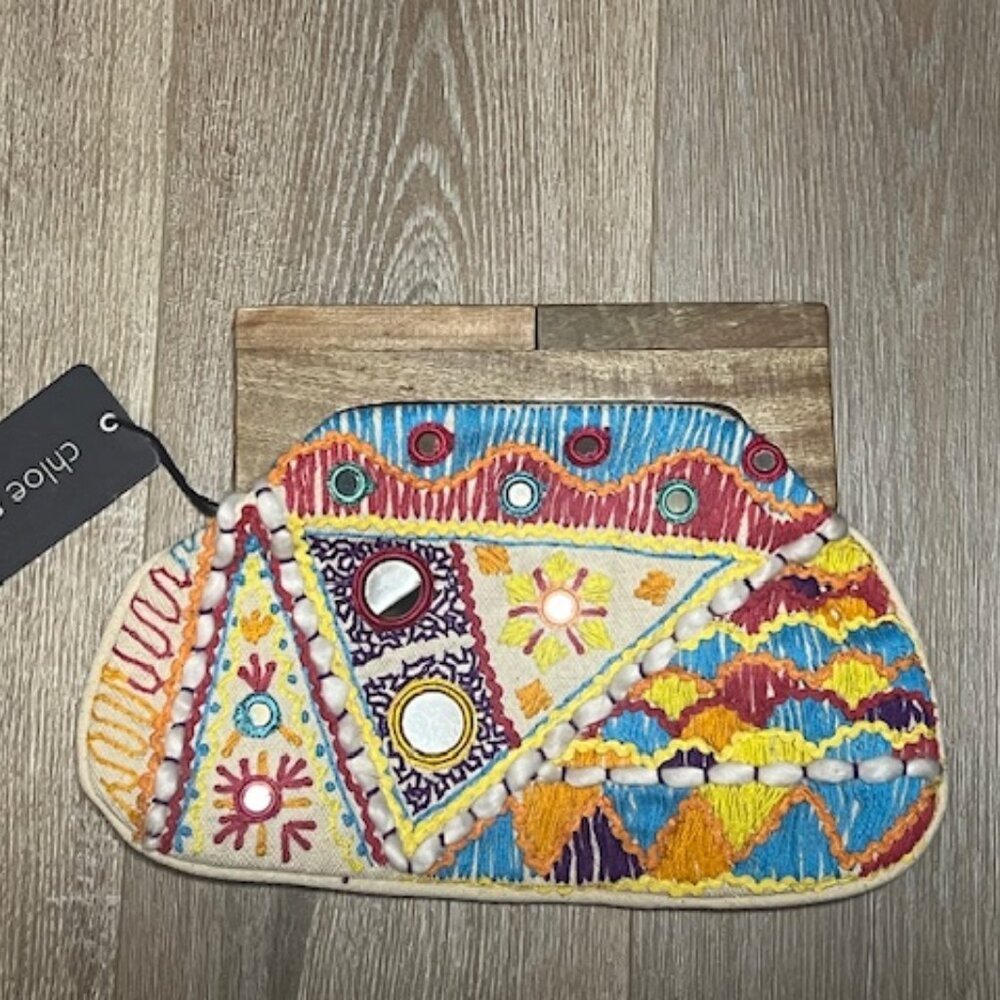 NWT Chloe & Lex  Mirrored Sunburst Wooden Handle Clutch